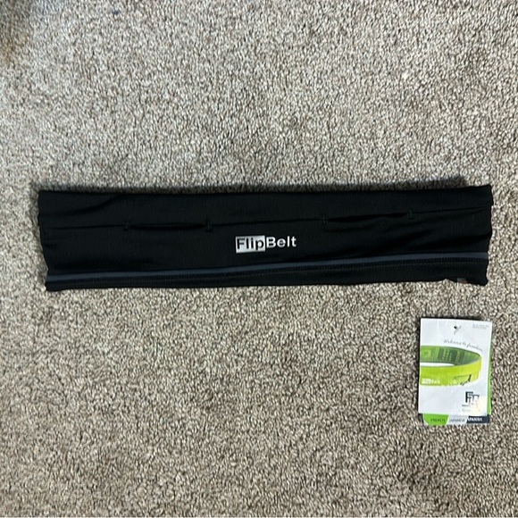 NWT Flip Belt - Picture 1 of 2